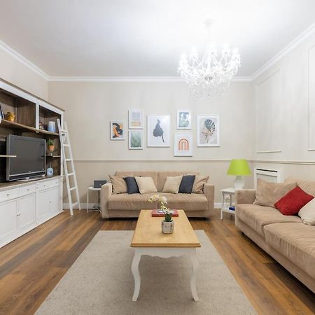Charming Apartment With Patio A Few Steps From Colosseum Bagian luar foto